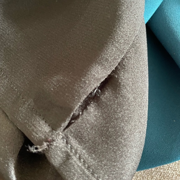 T Tahari Sheath Dress - Picture 10 of 10